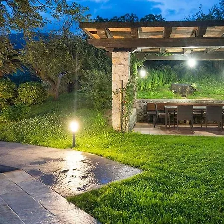 Oroimena 컨트리하우스