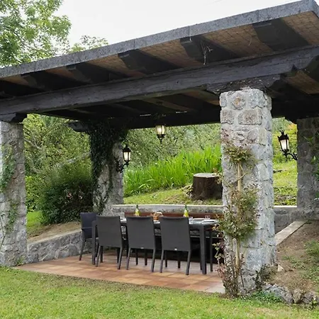 Oroimena Holiday home